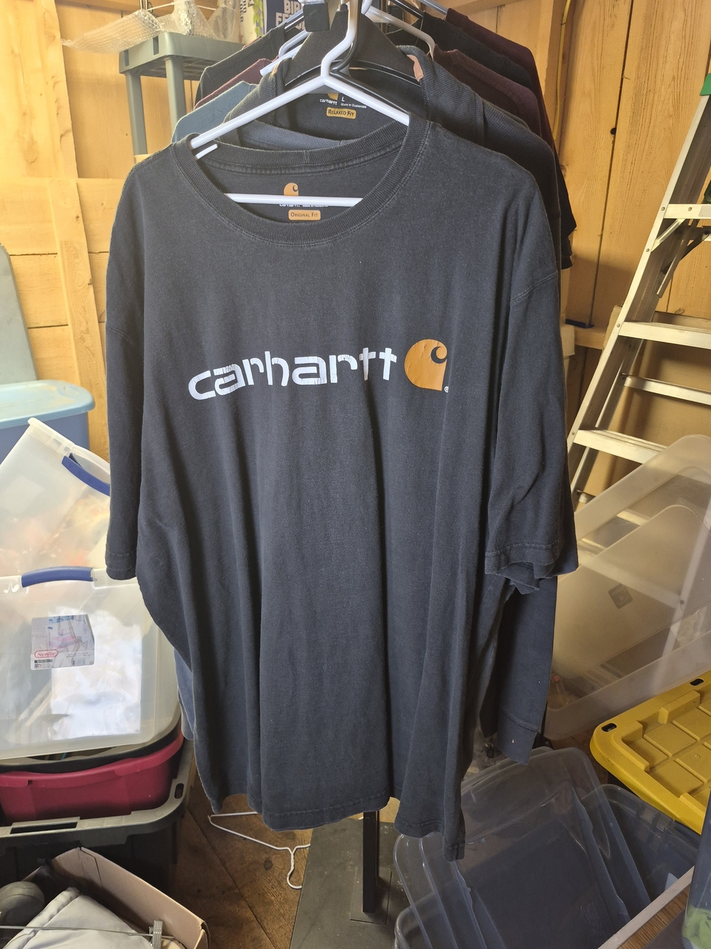 Carhartt Men's Black Logo Short Sleeve T-Shirt Bin 50